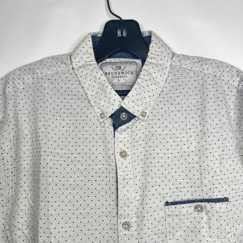 Cotton On Cream Polka Dot Button Down Mens Large Brunswick Garments Classic Fit‎